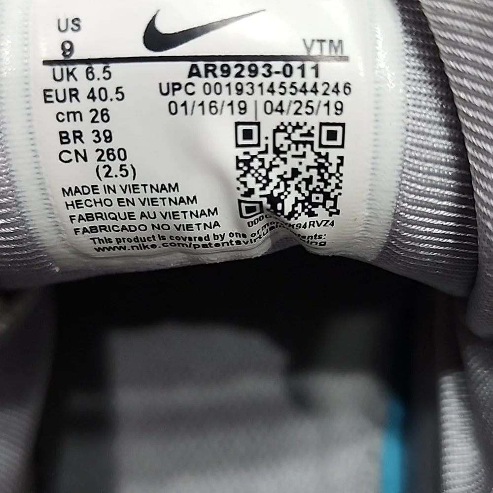 Nike Air Max 720 AR9293-011‎ Airbrush Running Shoes Grey/Rainbow Men's Size 9